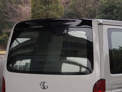 ハイエースナローリアウイング